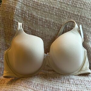 Cacique 44DD Lightly Lined T-Shirt Bra
